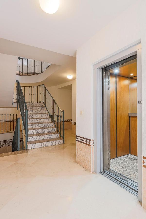 Apartamentos Alameda Del Tajo I Parquing Centro Ronda Extérieur photo