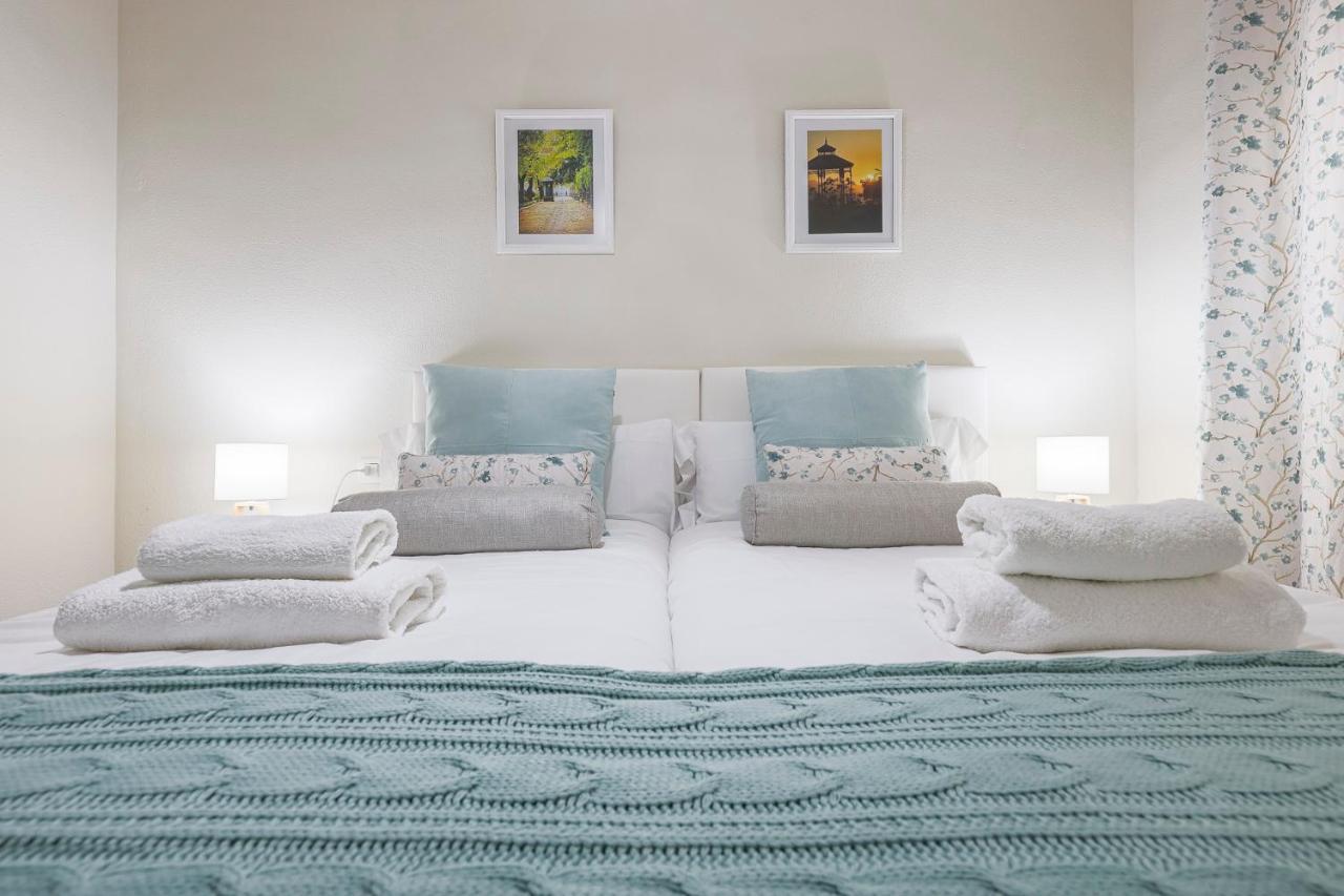 Apartamentos Alameda Del Tajo I Parquing Centro Ronda Extérieur photo